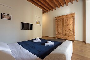 Ognissanti Suites in Florence