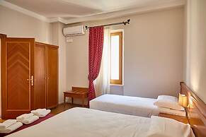 Sottoassisi Guest House
