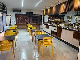 Hotel Avenida Plaza