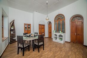 Savithri  Bungalow By XploreIndo