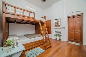 Savithri  Bungalow By XploreIndo
