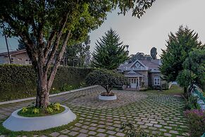 Savithri  Bungalow By XploreIndo