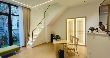 Longquan Royal Villa