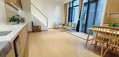 Longquan Royal Villa