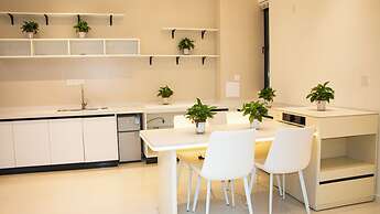 Longquan Royal Villa