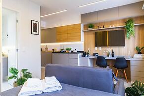 Estudio Pinheiros com piscina e academia