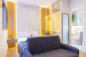 Estudio Pinheiros com piscina e academia