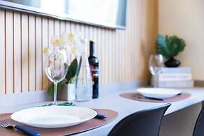 Estudio Pinheiros com piscina e academia