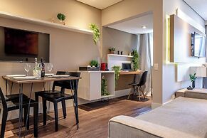 Estudio com AC e vaga