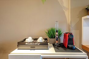 Estudio com AC e vaga