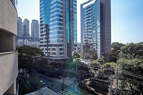 Estudio com AC e vaga