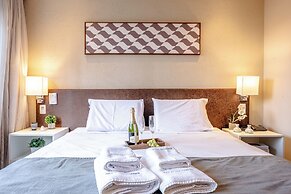 Estudio com AC e vaga