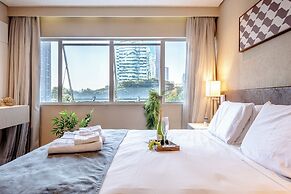 Estudio com AC e vaga