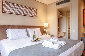 Estudio com AC e vaga