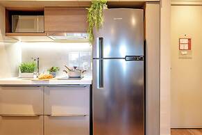 Estudio com AC e vaga