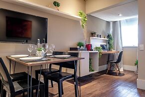 Estudio com AC e vaga