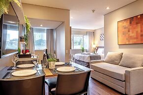 Estudio com AC e vaga