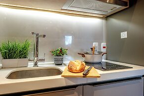 Estudio com AC e vaga