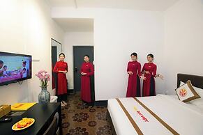 THE RICE 131 BUI VIEN HOTEL