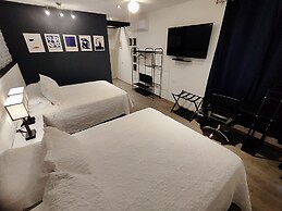 Casa Aceves & Bueno Hotel Boutique