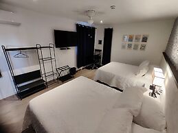 Casa Aceves & Bueno Hotel Boutique