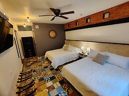 Casa Aceves & Bueno Hotel Boutique