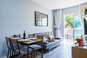 Apt piscina e AC com academia e vaga