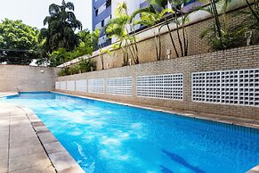 Apt piscina e AC com academia e vaga