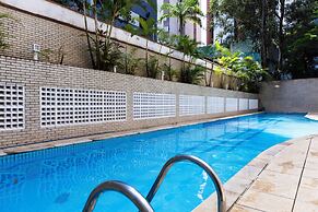 Apt piscina e AC com academia e vaga