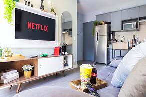 Apt piscina e AC com academia e vaga