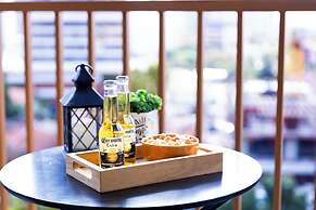 Apt 2 quartos com AC e academia Butantã