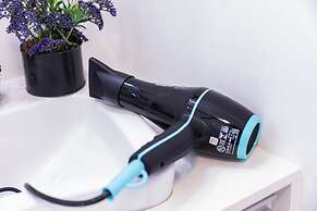 Apt 2 quartos com AC e academia Butantã