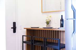 Apt 2 quartos com AC e academia Butantã