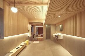 PBr7 Hotel Unusual Stay