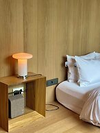 PBr7 Hotel Unusual Stay
