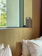 PBr7 Hotel Unusual Stay