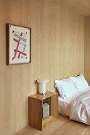 PBr7 Hotel Unusual Stay