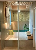 PBr7 Hotel Unusual Stay