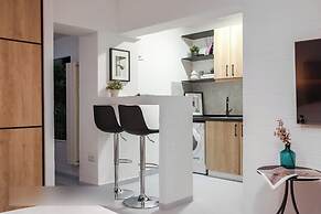 Industrial cozy studio in Piata Amzei