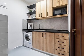 Industrial cozy studio in Piata Amzei