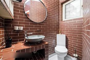 Industrial cozy studio in Piata Amzei