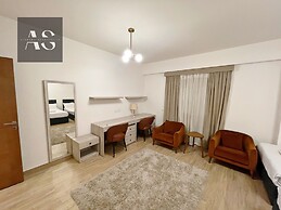 White Palace Hotel EG