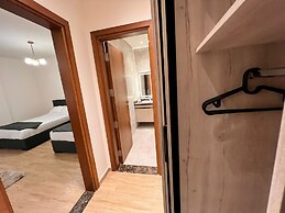 White Palace Hotel EG