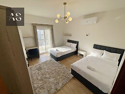 White Palace Hotel EG