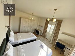 White Palace Hotel EG