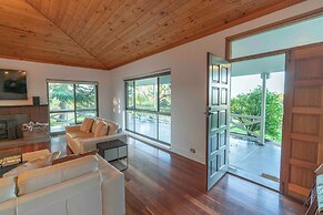 The Hideaway by Gatt Wines