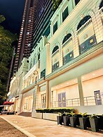 Andi and Frances' Place at BGC