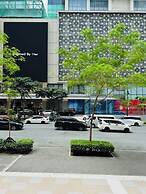 Andi and Frances' Place at BGC