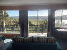 The Retreat Bay of Islands