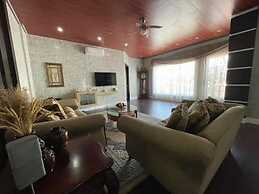 Seacliff Suites Hotel & Resort